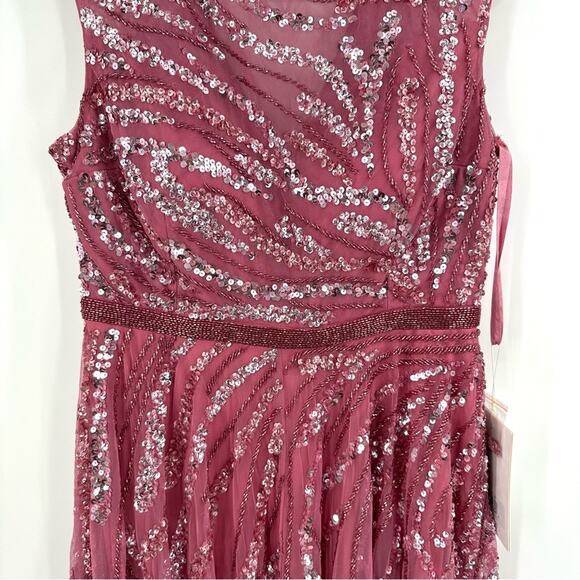 Mac Duggal Cap Sleeve Embellished Evening Gown in plum Size 8 - Picture 8 of 16